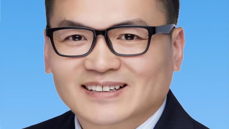 晶振型号揭秘：电子代工中的时间标准器